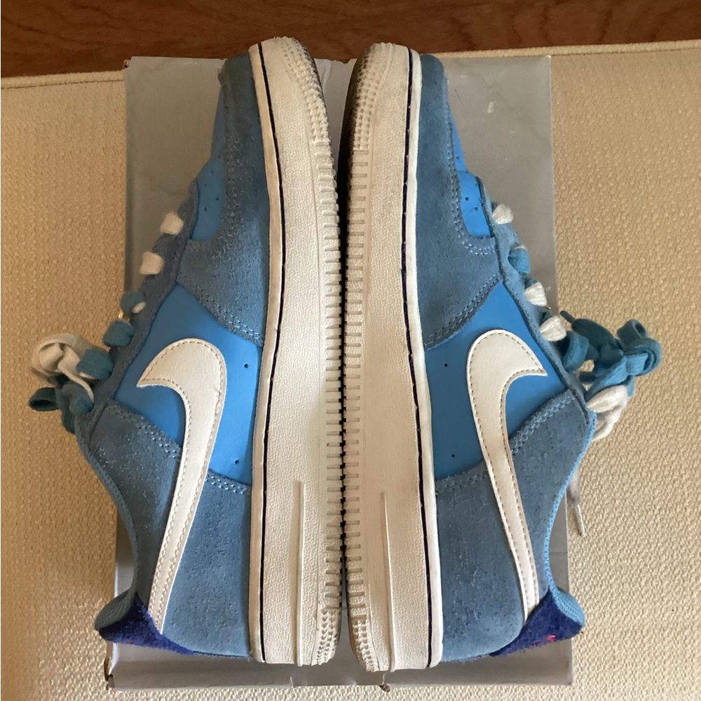 Nike Air Force 1 low university blue used 5.5 youth